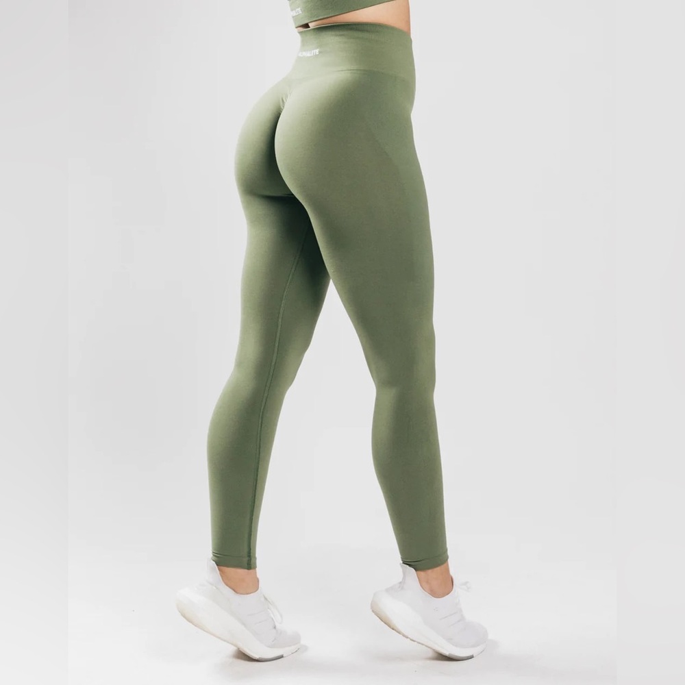 Alphalete Amplify Leggings - Dusty Green